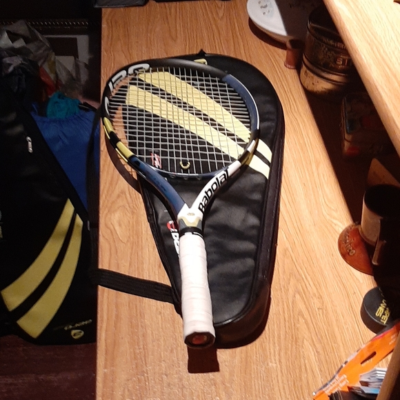 Babolat Other - Babolat Aero 112 series Tennis Racket With case